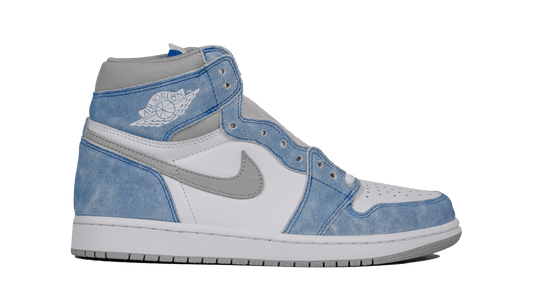Retro 1 “Hyper Royal”